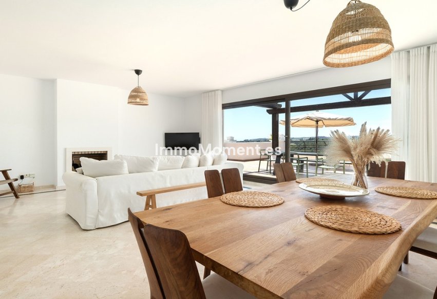 Resale - Apartment - Casares - Casares Centro