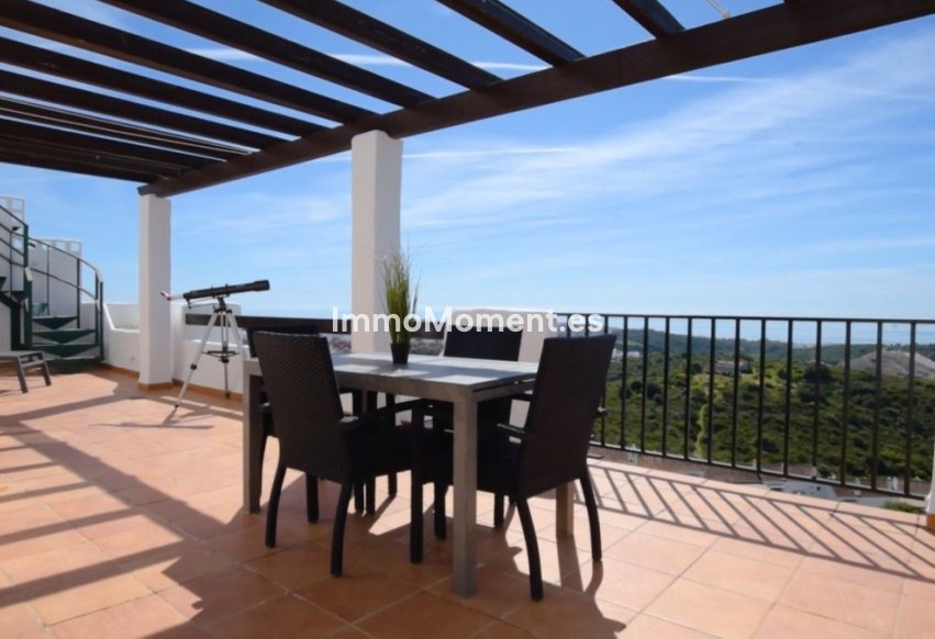Resale - Apartment - Casares - Casares Centro