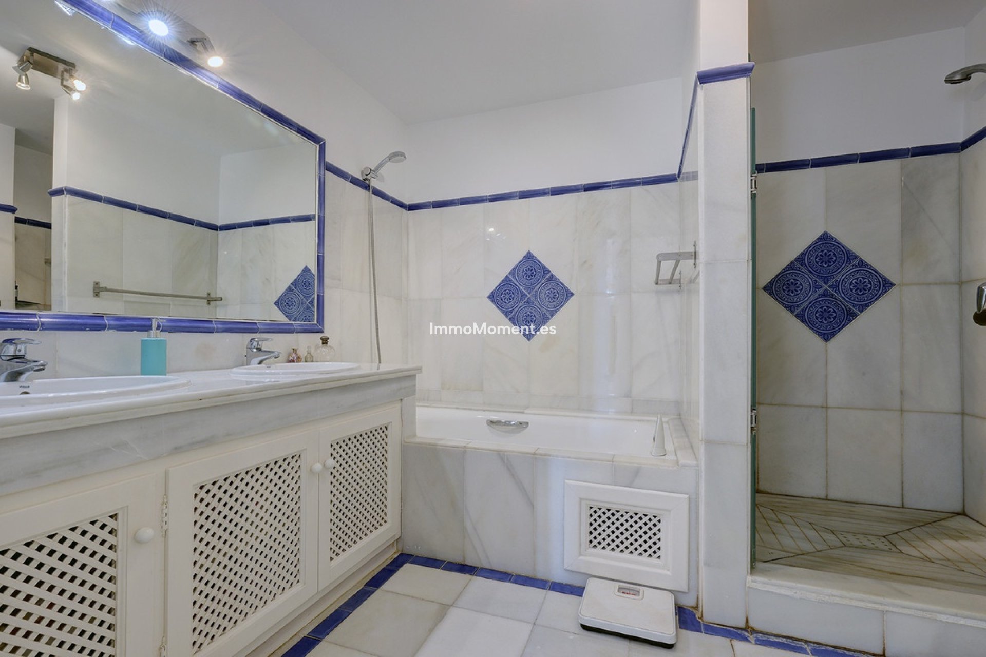 Resale - Apartment - Casares - Casares Centro