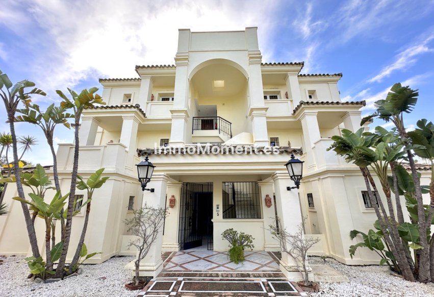 Resale - Apartment - Casares - Casares Centro