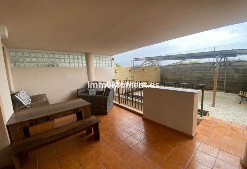 Resale - Apartment - Casares - Casares Centro