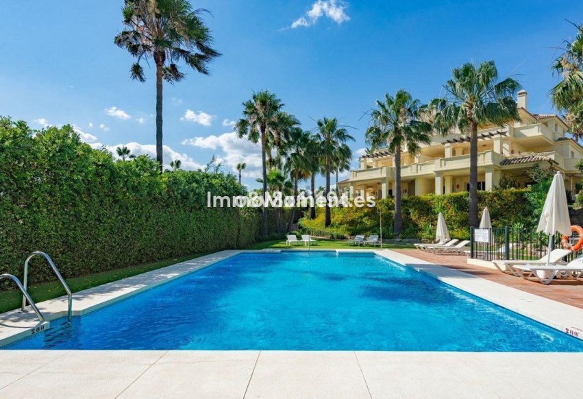 Resale - Apartment - Casares - Casares Centro