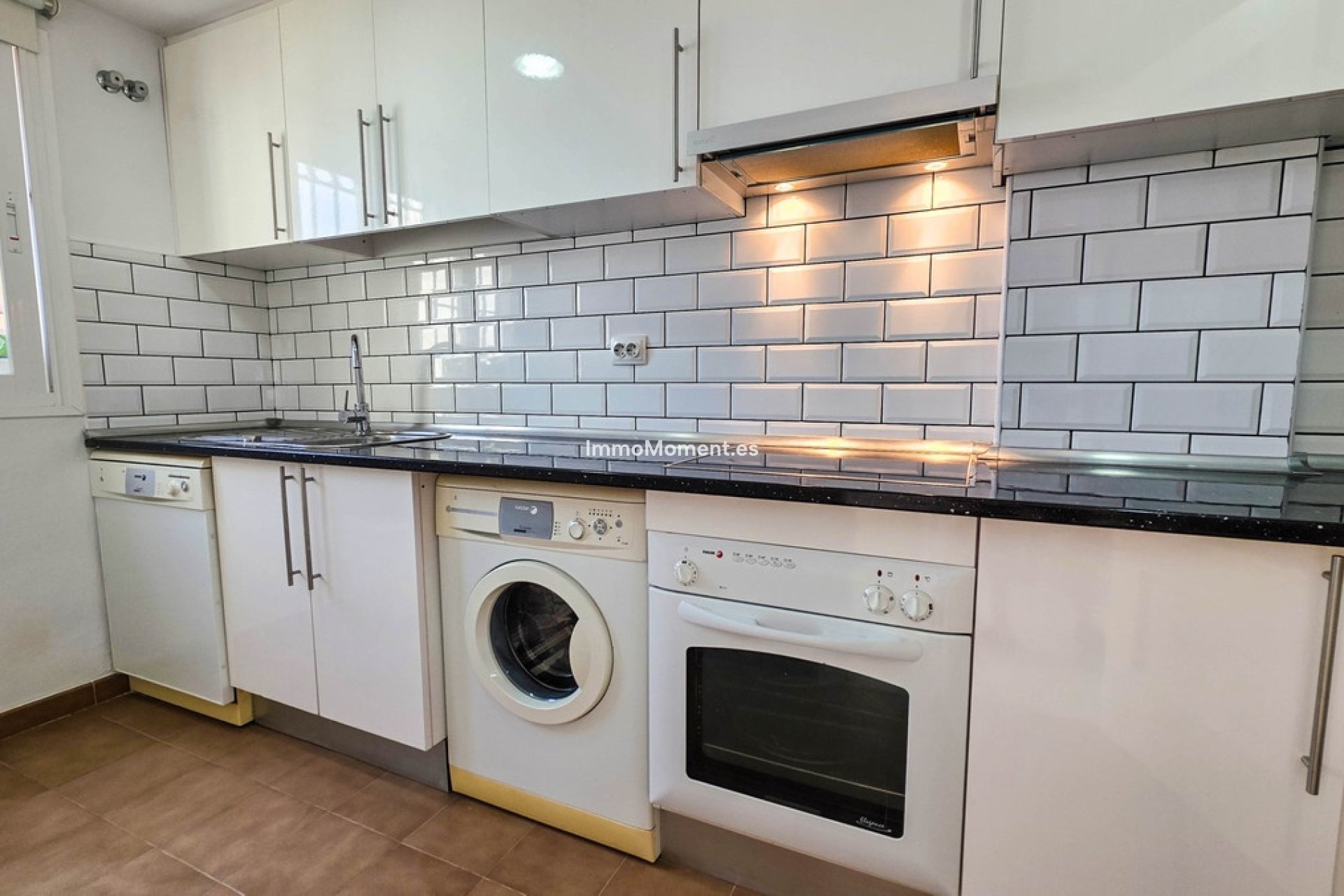 Resale - Apartment - Casares - Casares Centro