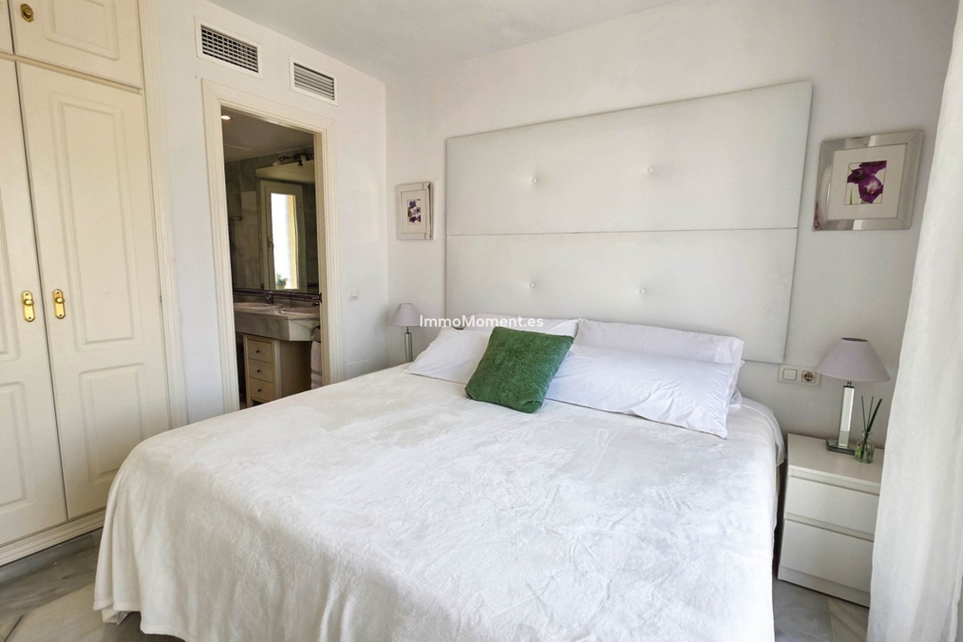 Resale - Apartment - Casares - Casares Centro