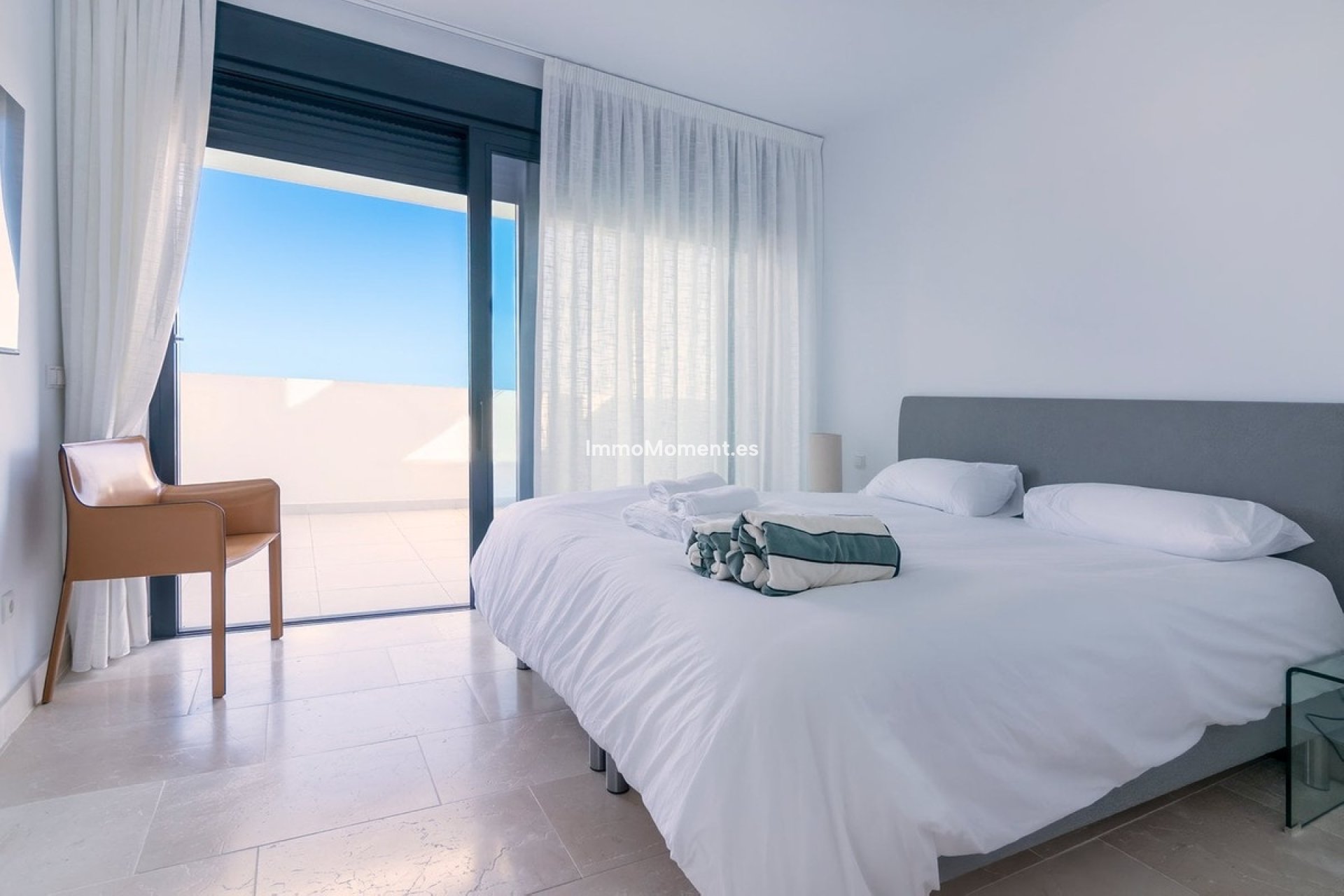 Resale - Apartment - Casares - Casares Centro