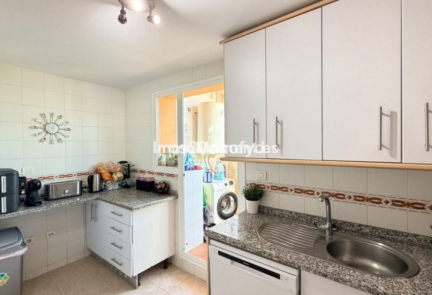 Resale - Apartment - Casares - Casares Playa