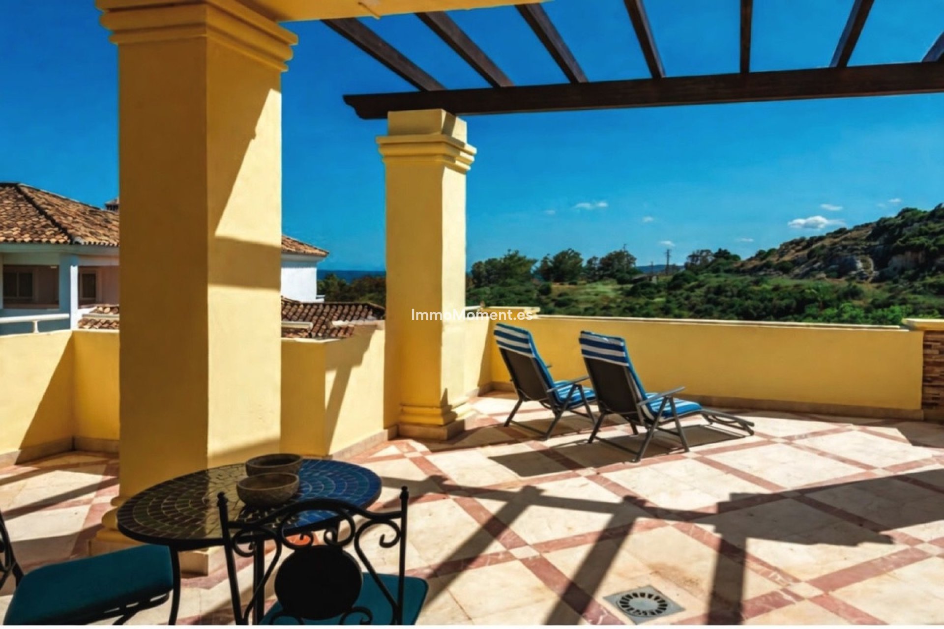 Resale - Apartment - Casares - Casares Playa