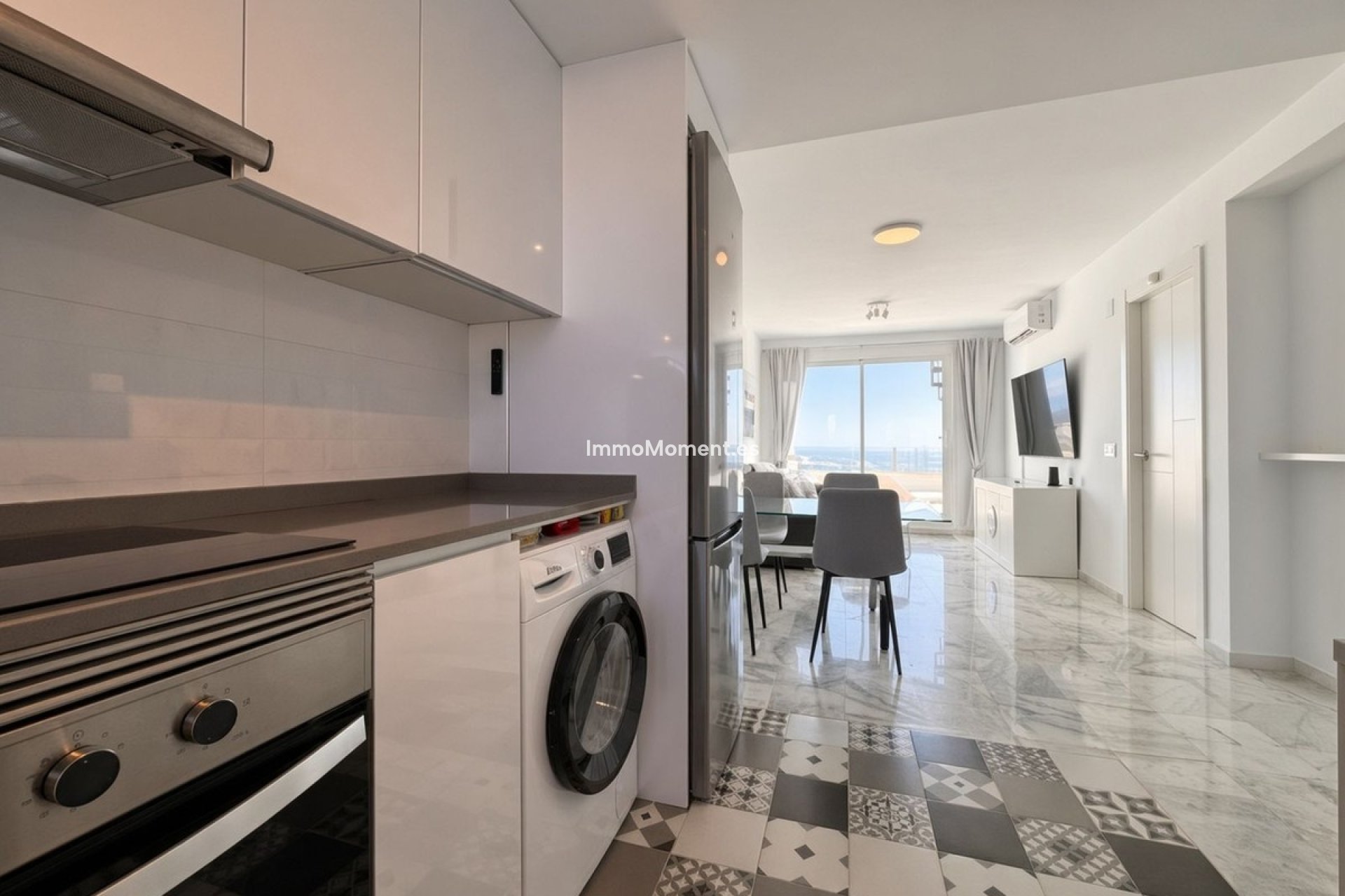 Resale - Apartment - Casares - Doña Julia
