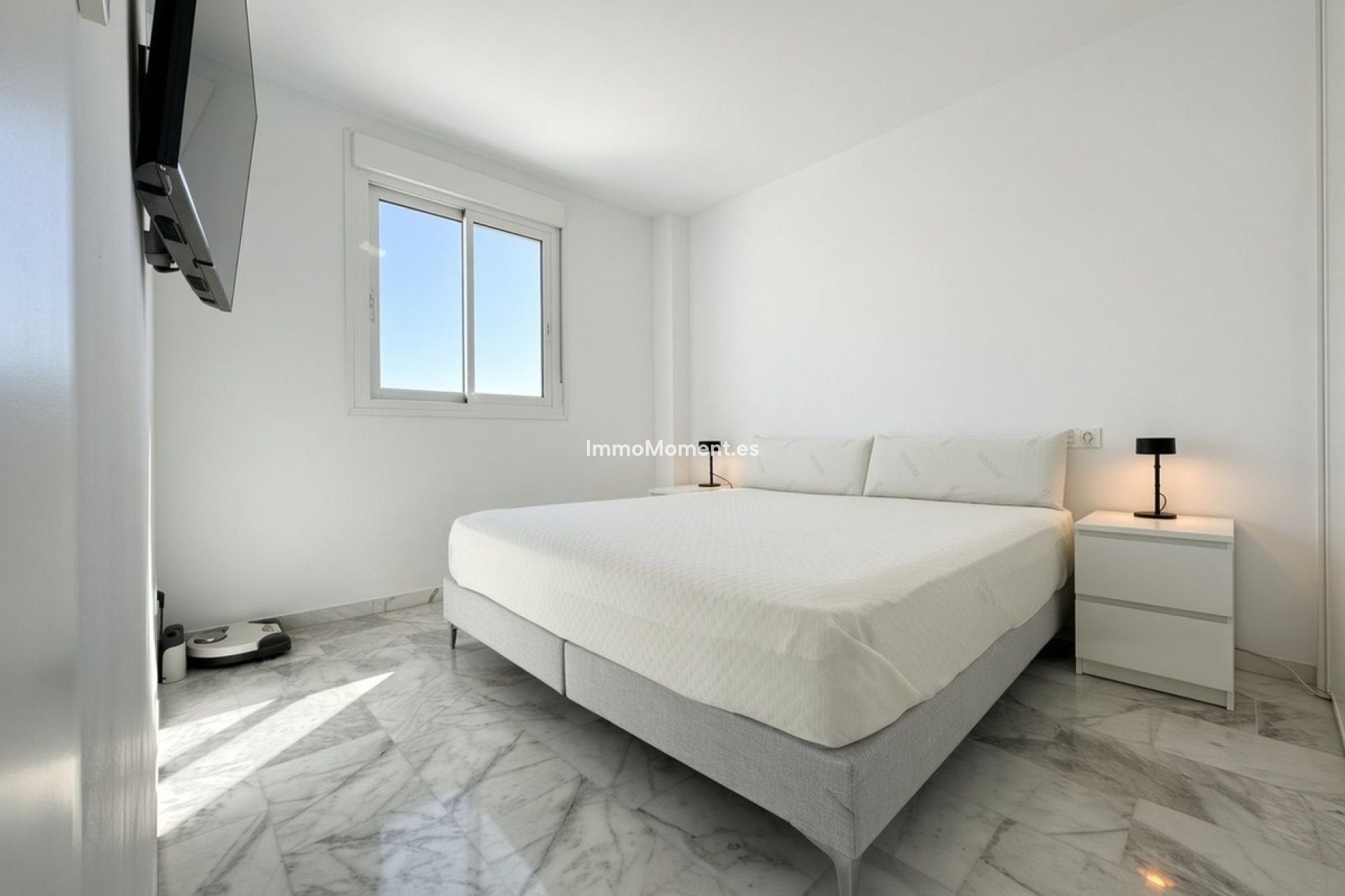 Resale - Apartment - Casares - Doña Julia