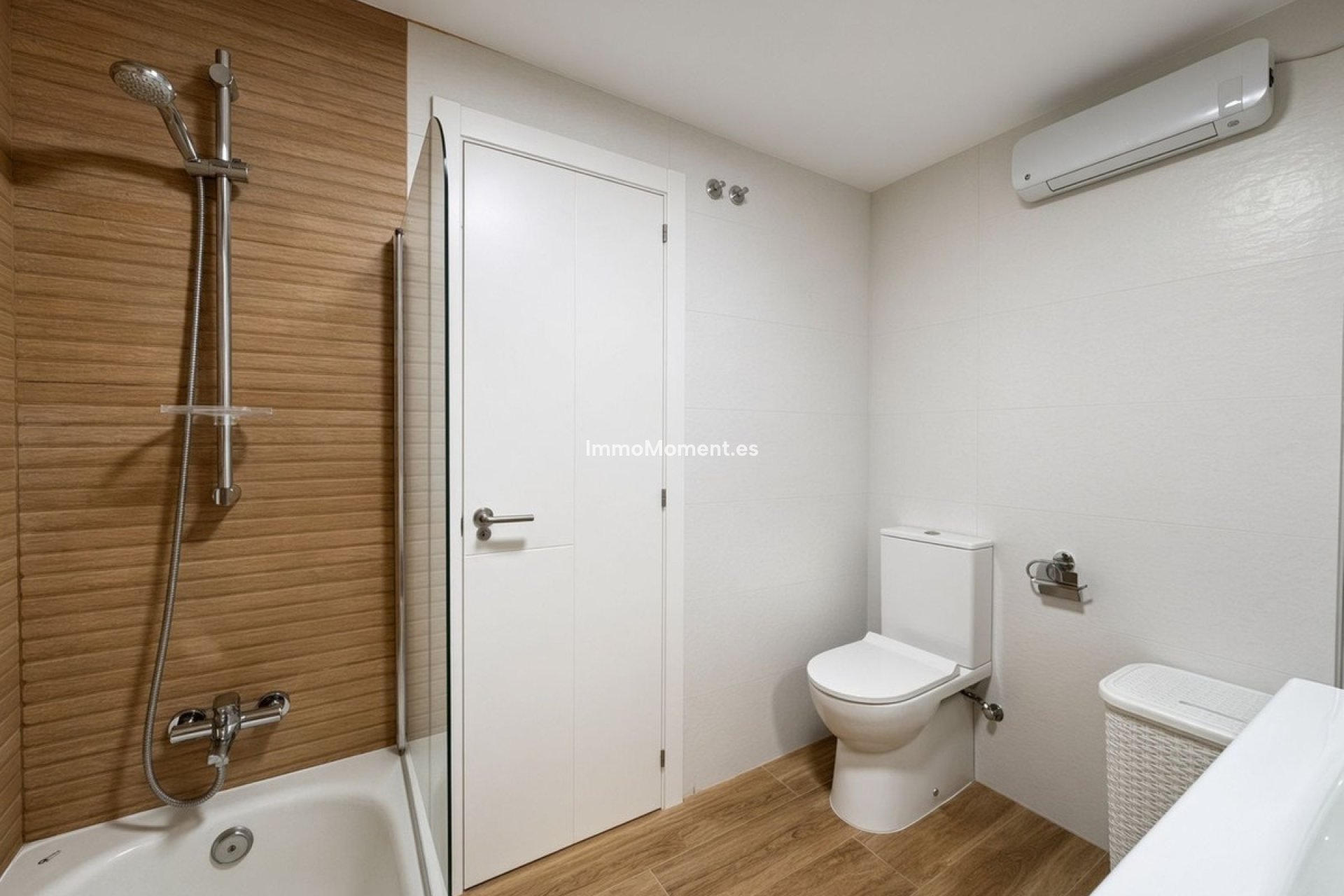 Resale - Apartment - Casares - Doña Julia