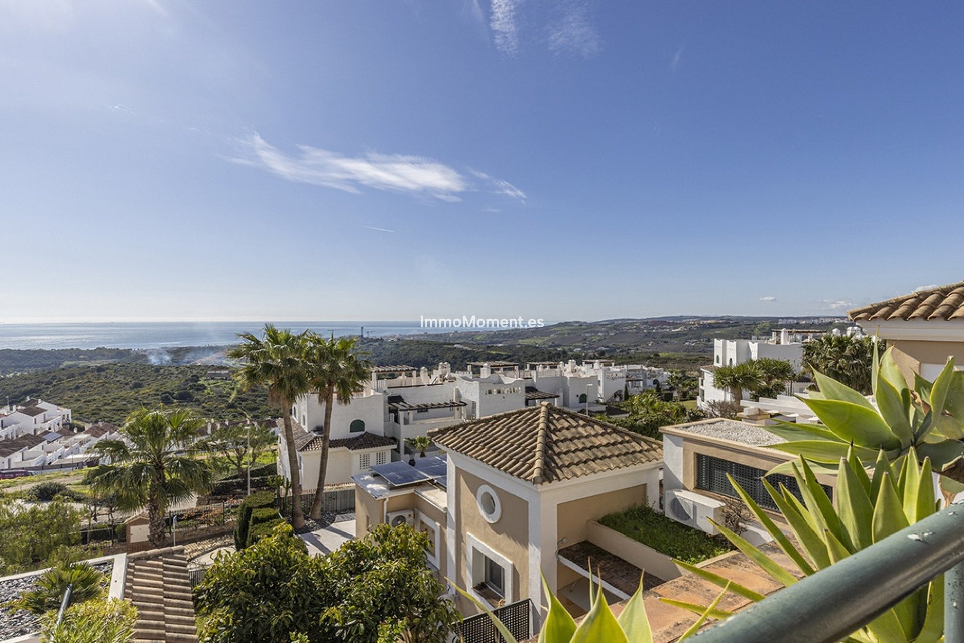 Resale - Apartment - Casares - Doña Julia