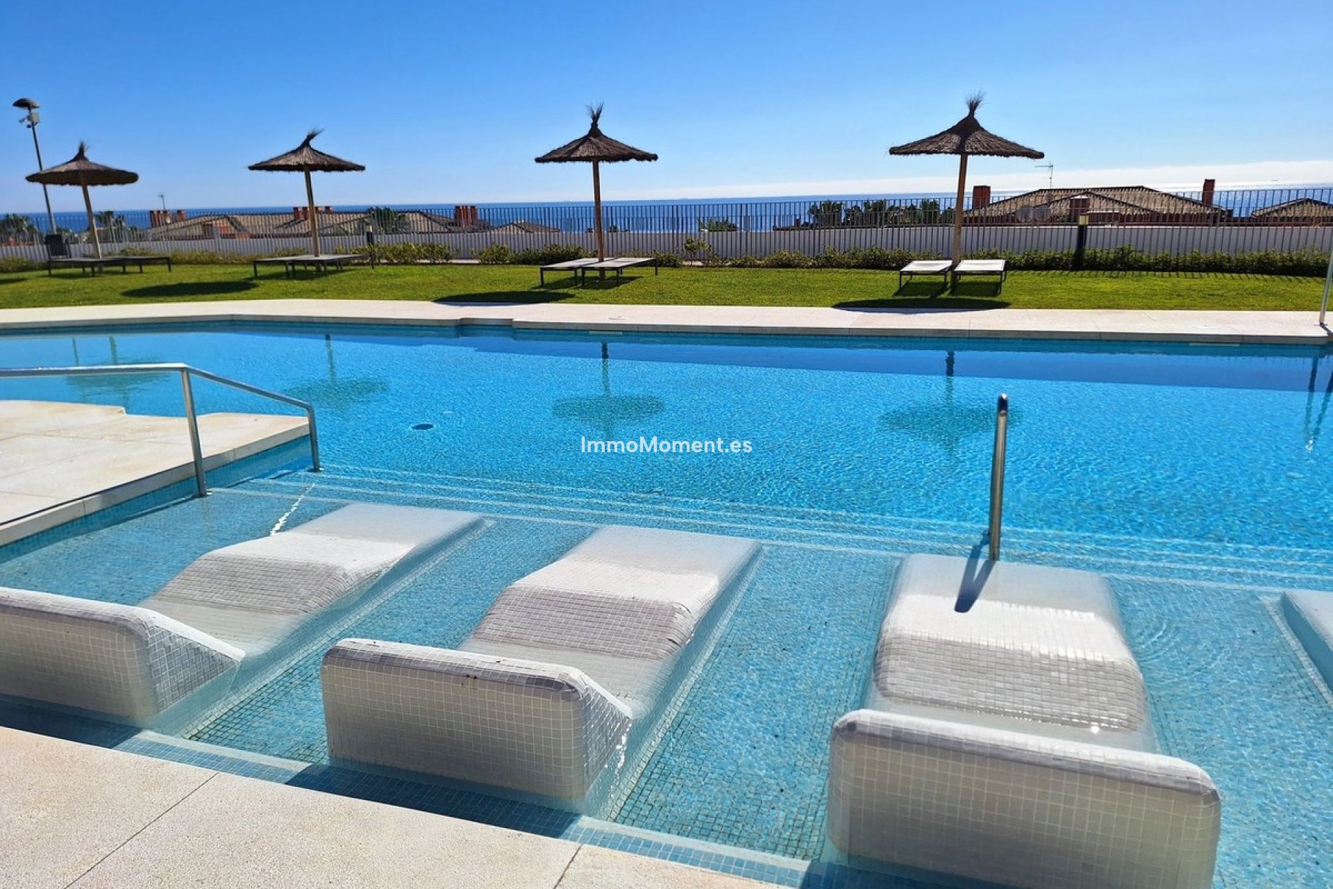 Resale - Apartment - Casares - Doña Julia