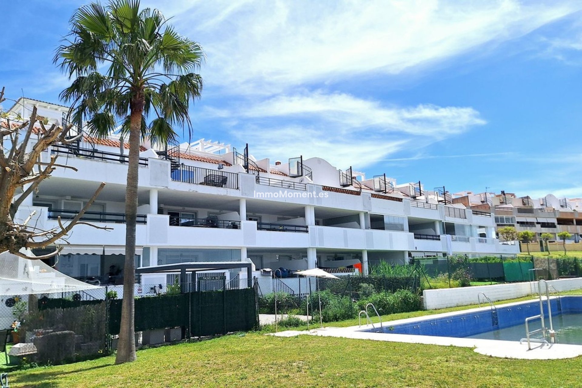 Resale - Apartment - Casares - Doña Julia