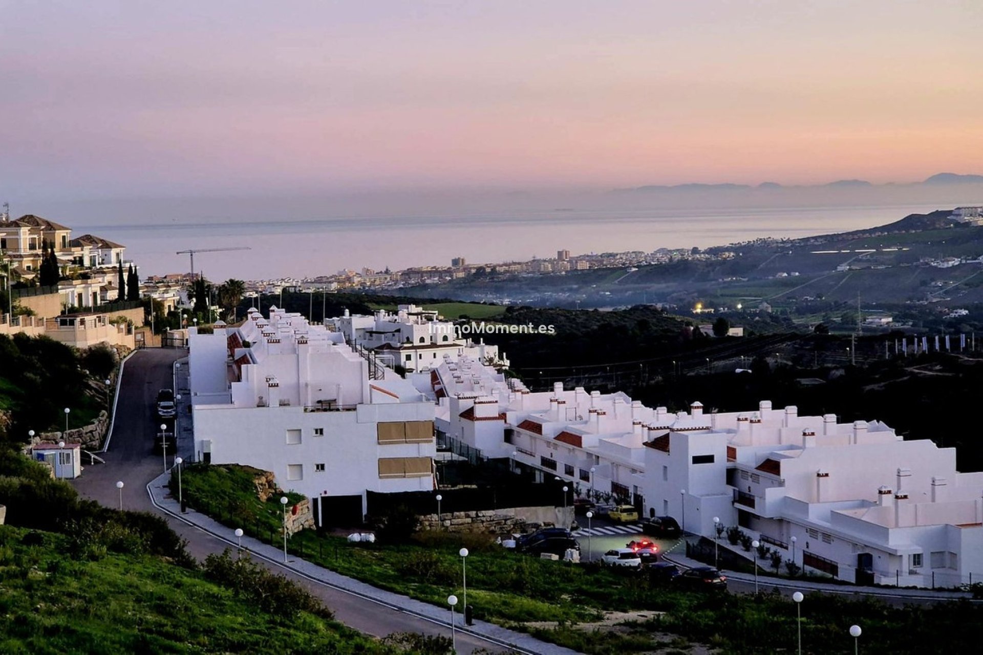 Resale - Apartment - Casares - Doña Julia