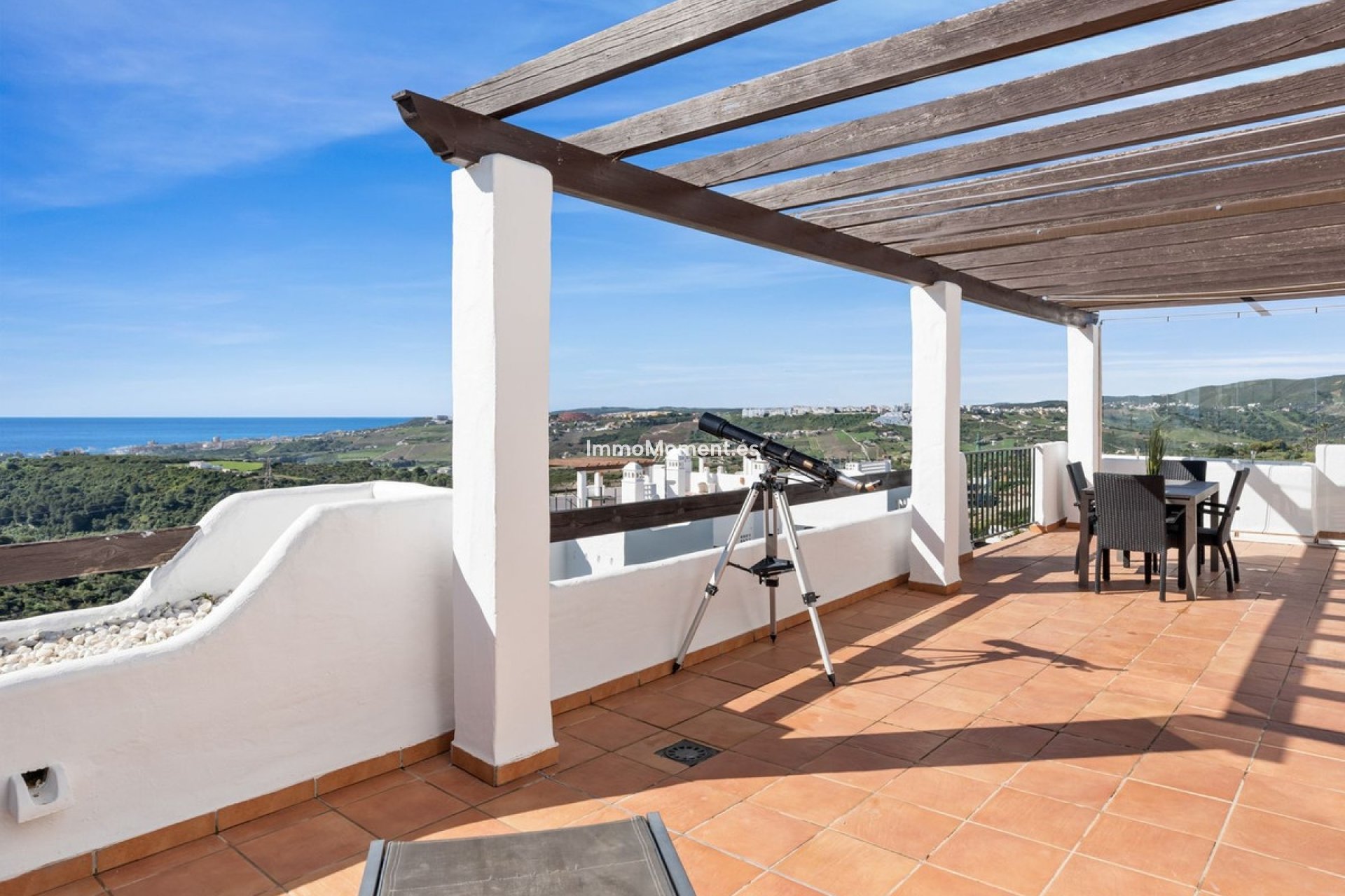 Resale - Apartment - Casares - Doña Julia