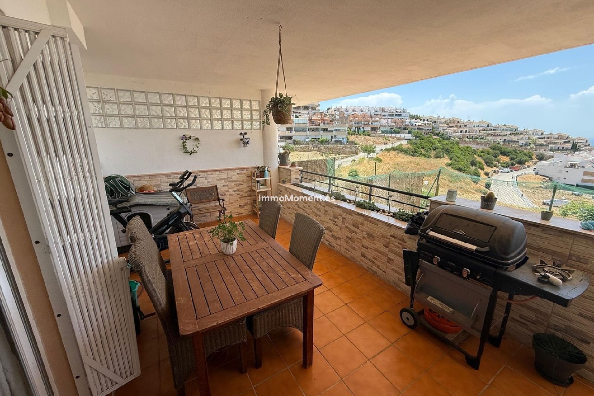 Resale - Apartment - Casares - Doña Julia