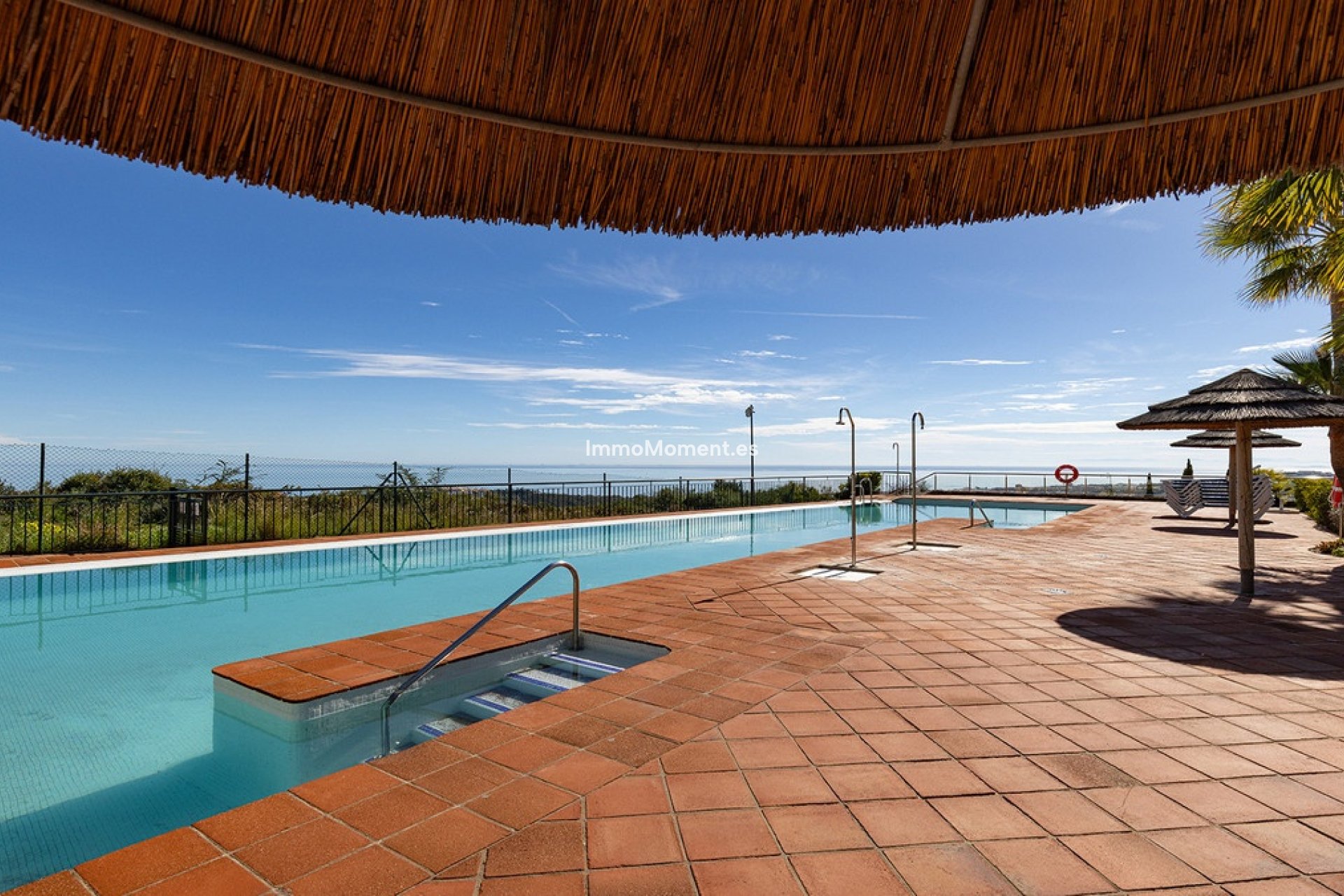 Resale - Apartment - Casares - Doña Julia