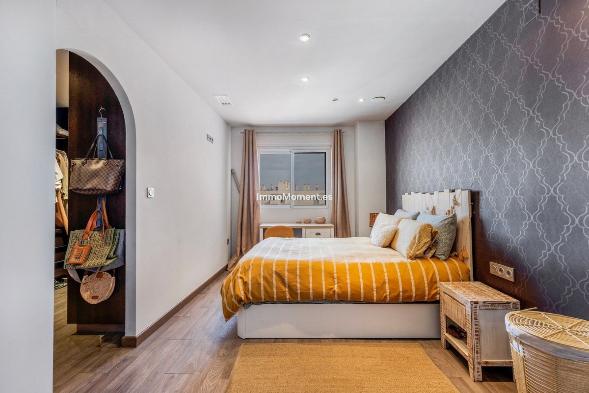 Resale - Apartment - Elche - Elche Centro