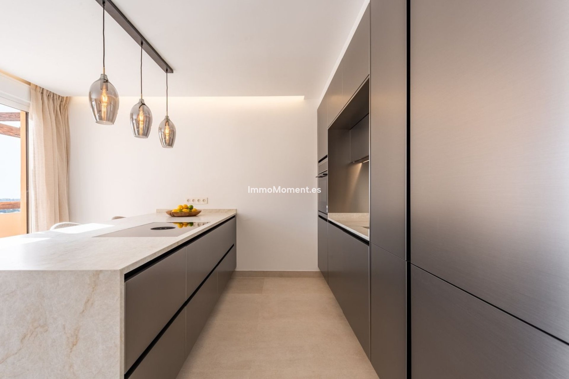 Resale - Apartment - Estepona - Atalaya