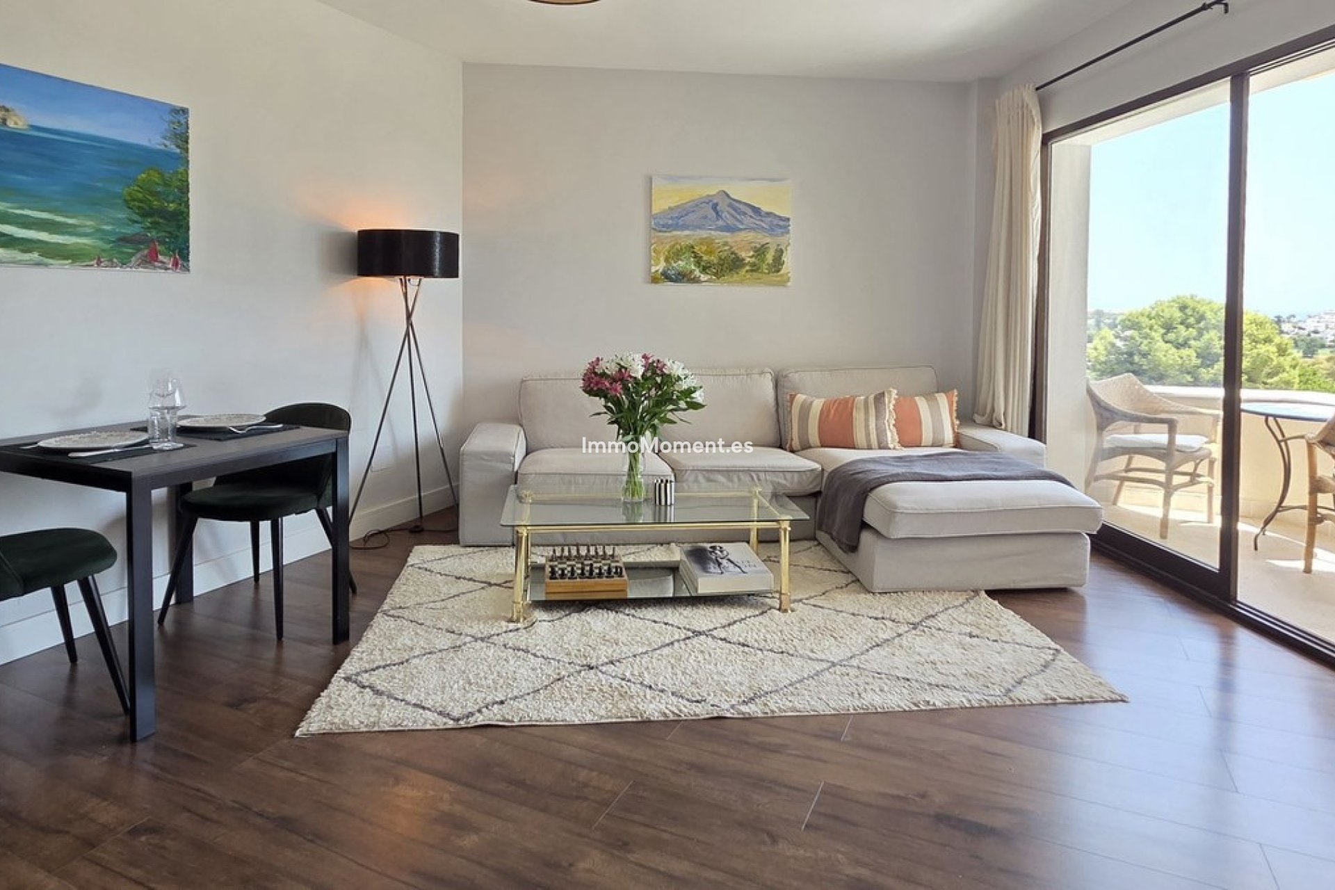 Resale - Apartment - Estepona - Atalaya
