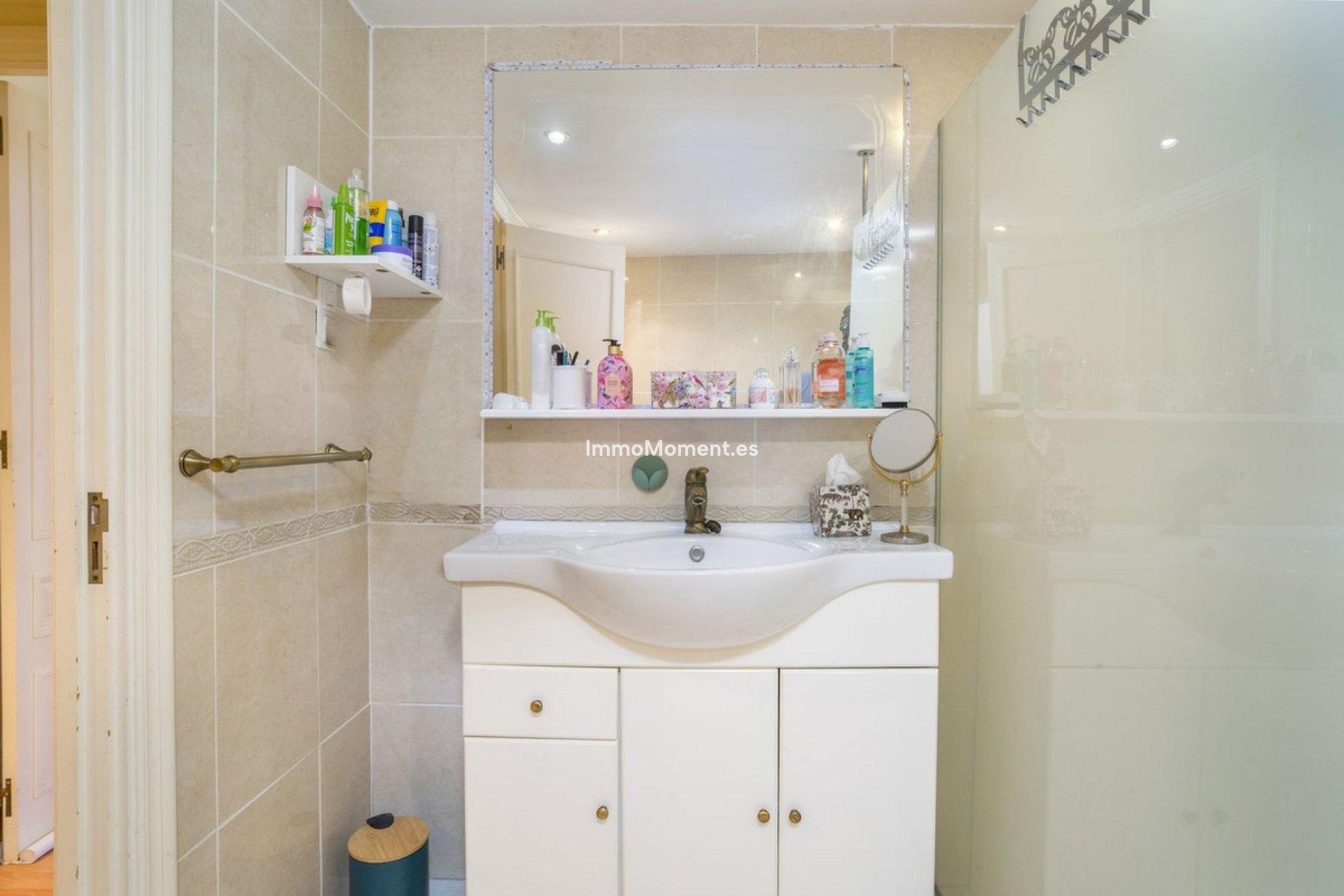 Resale - Apartment - Estepona - Atalaya