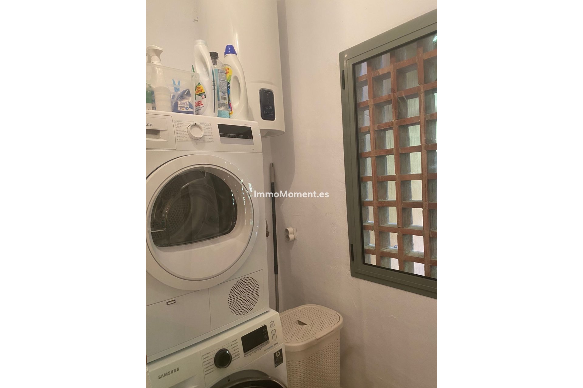 Resale - Apartment - Estepona - Atalaya