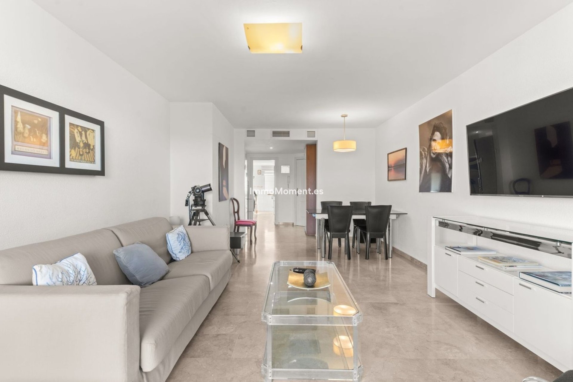 Resale - Apartment - Estepona - Atalaya