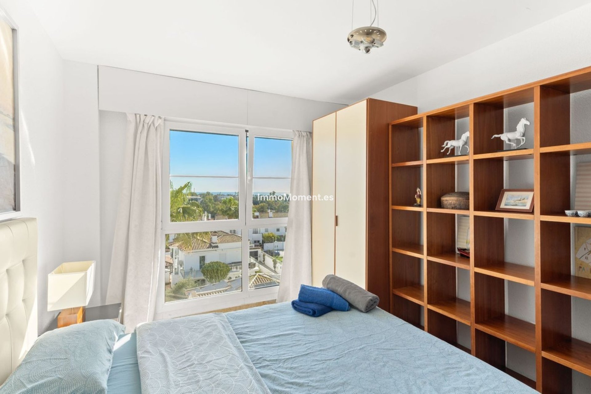 Resale - Apartment - Estepona - Atalaya