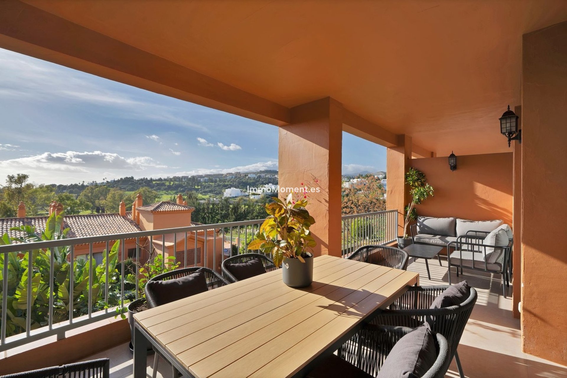 Resale - Apartment - Estepona - Atalaya