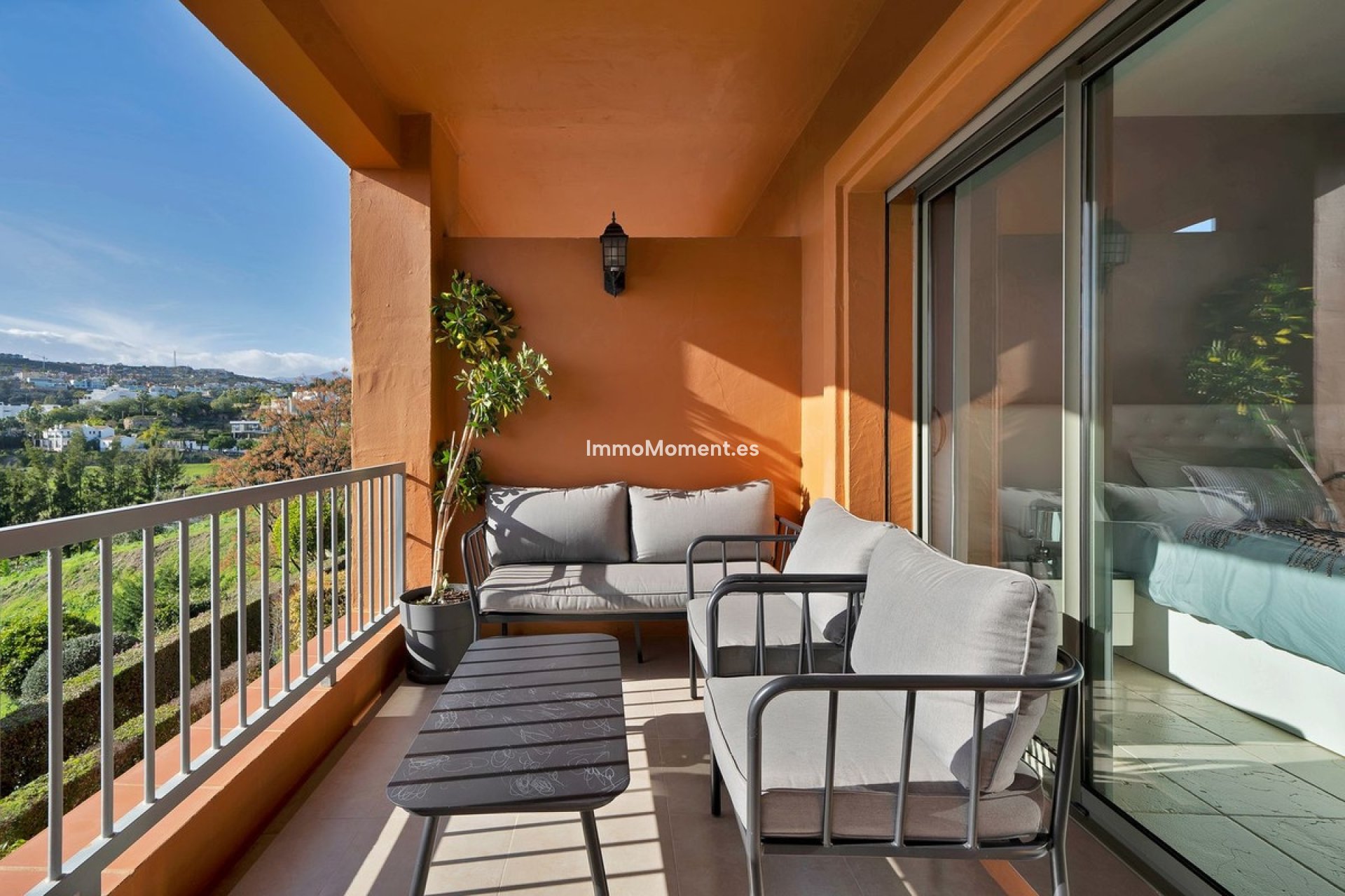 Resale - Apartment - Estepona - Atalaya