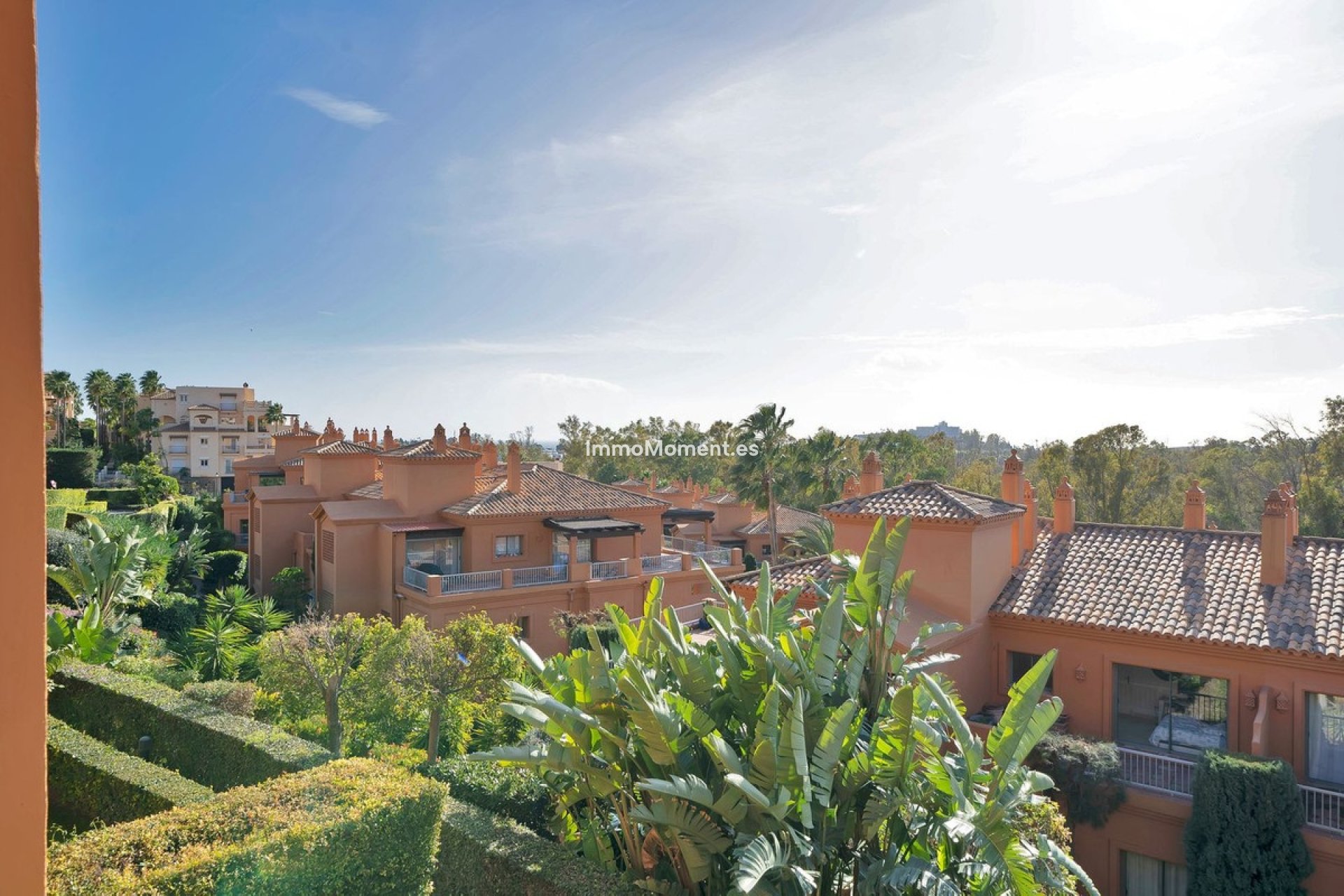Resale - Apartment - Estepona - Atalaya