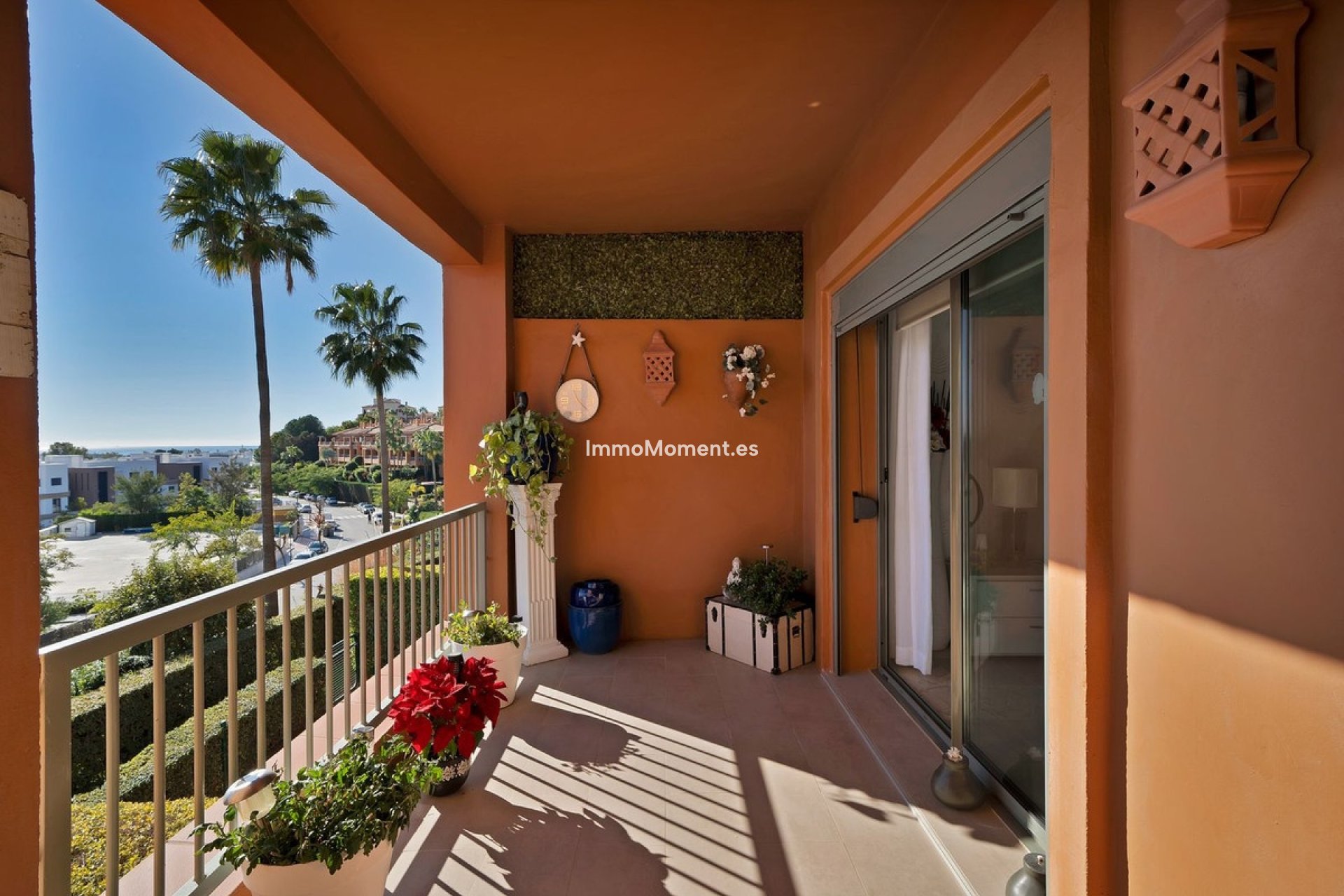 Resale - Apartment - Estepona - Atalaya