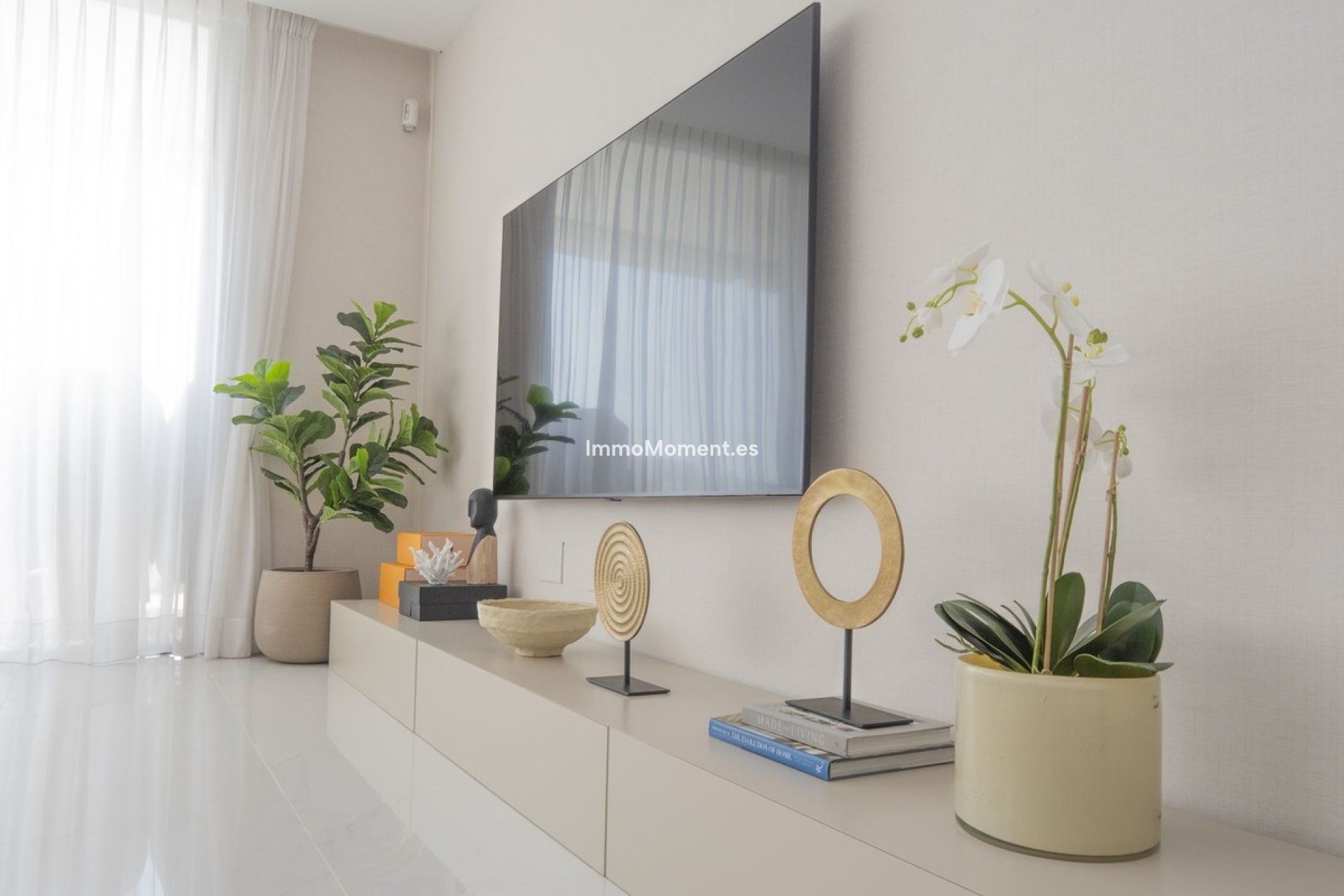 Resale - Apartment - Estepona - Atalaya