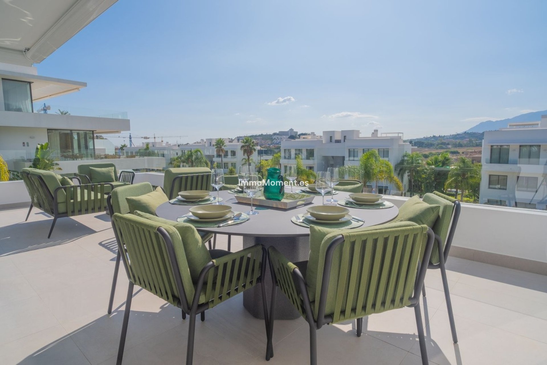 Resale - Apartment - Estepona - Atalaya