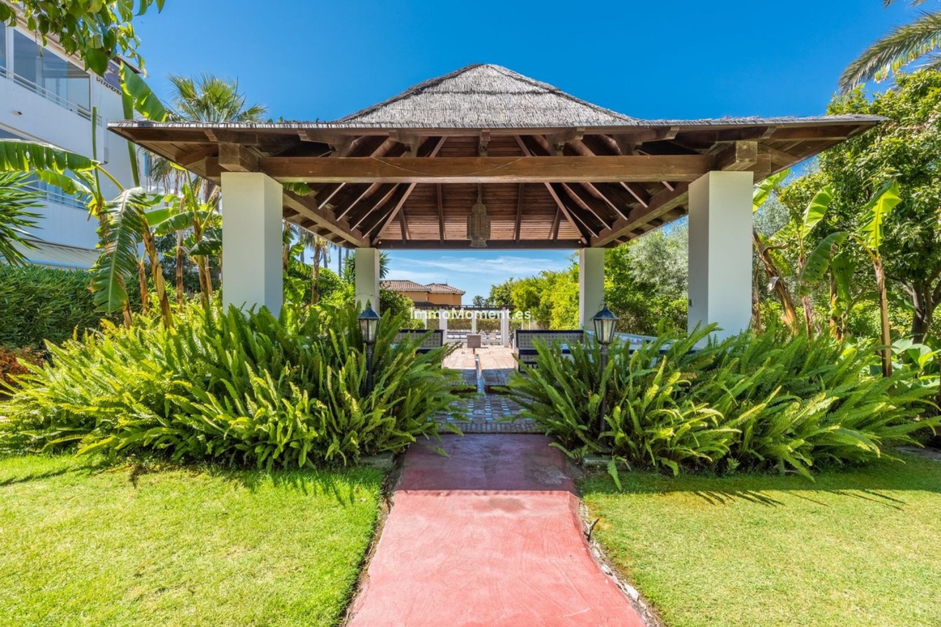 Resale - Apartment - Estepona - Atalaya