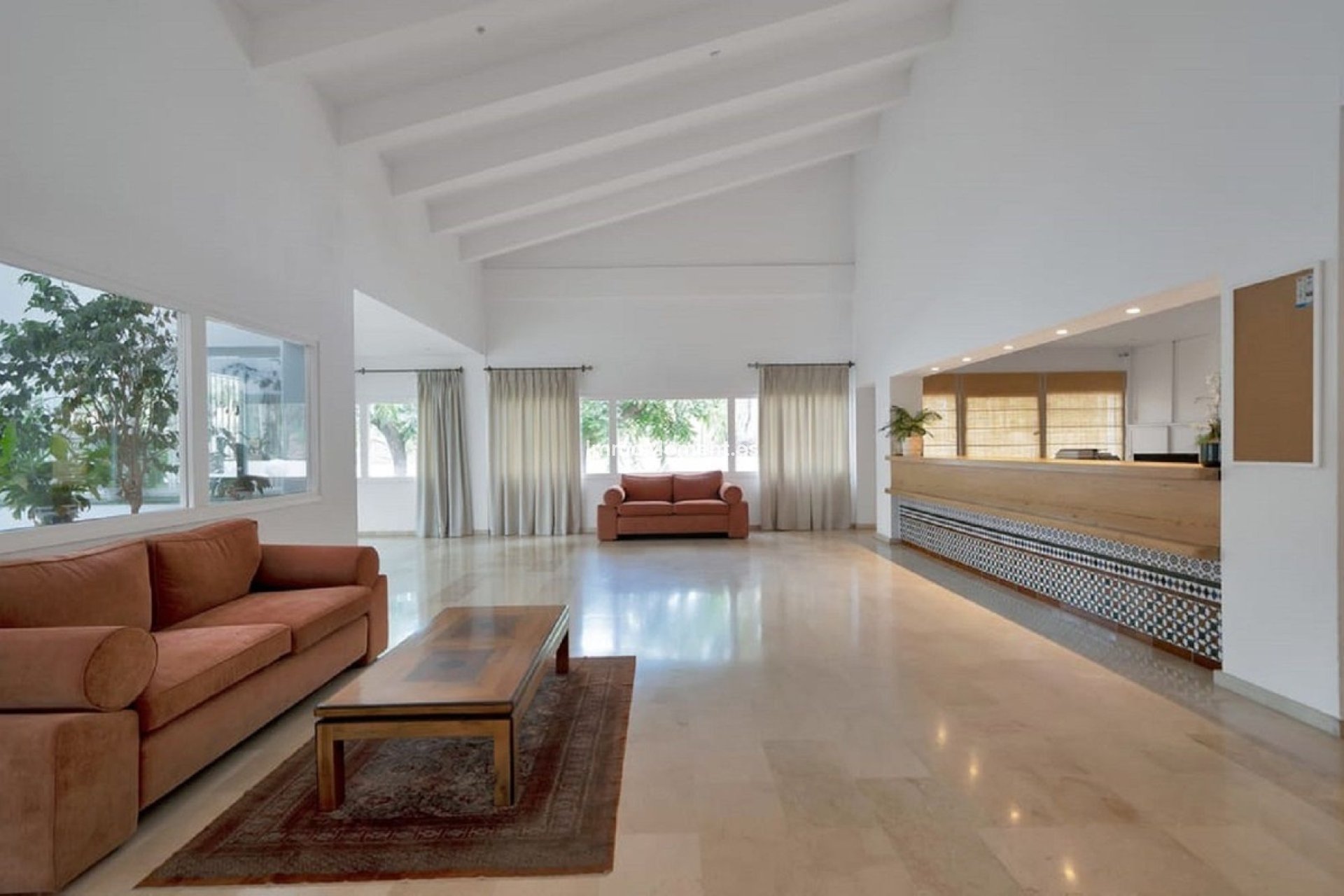 Resale - Apartment - Estepona - Atalaya
