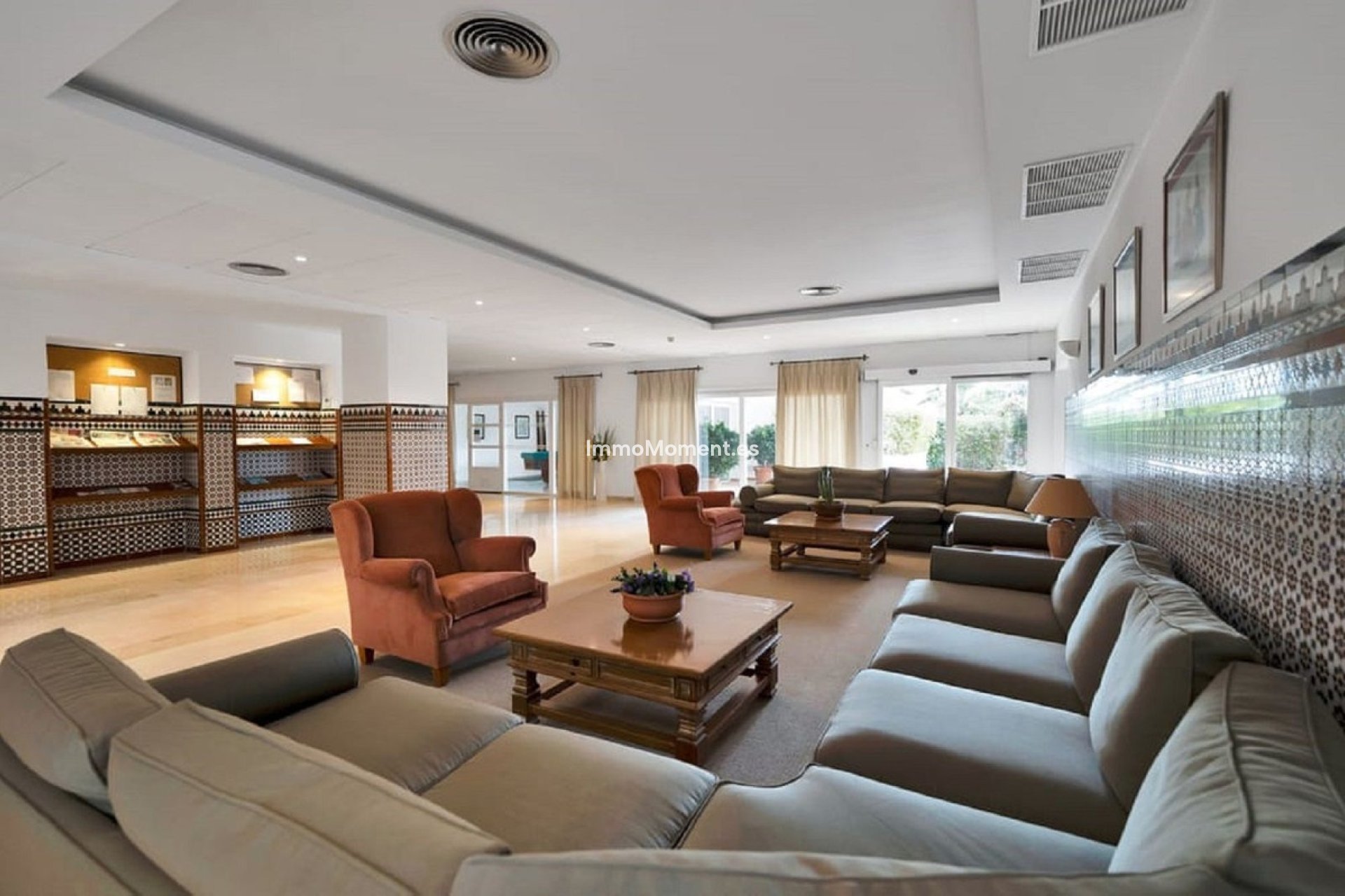 Resale - Apartment - Estepona - Atalaya