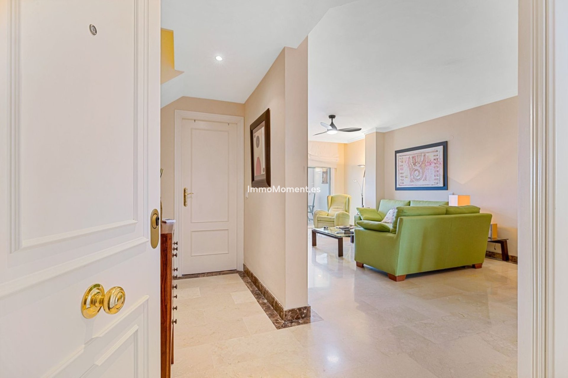 Resale - Apartment - Estepona - Bel Air