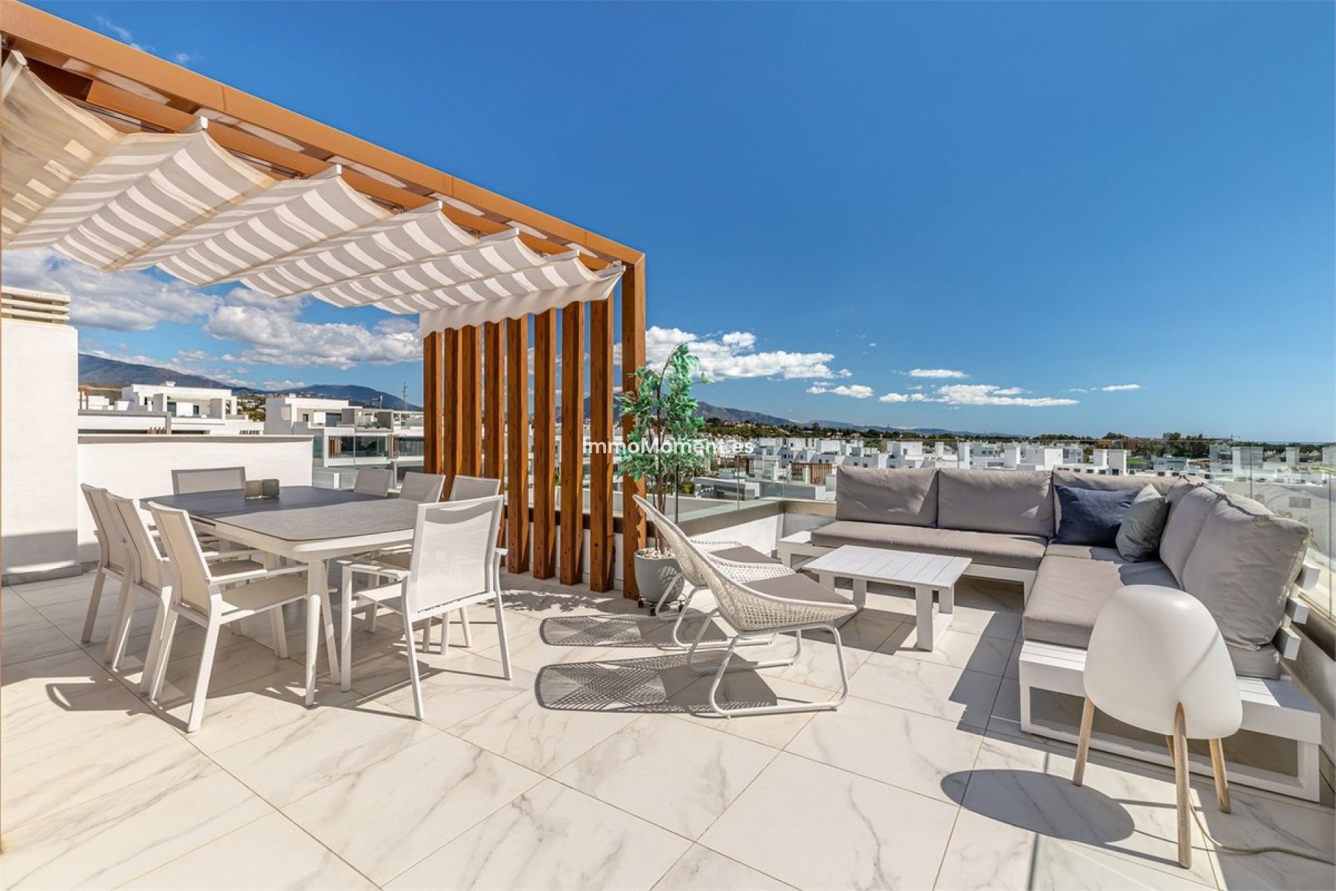 Resale - Apartment - Estepona - Bel Air