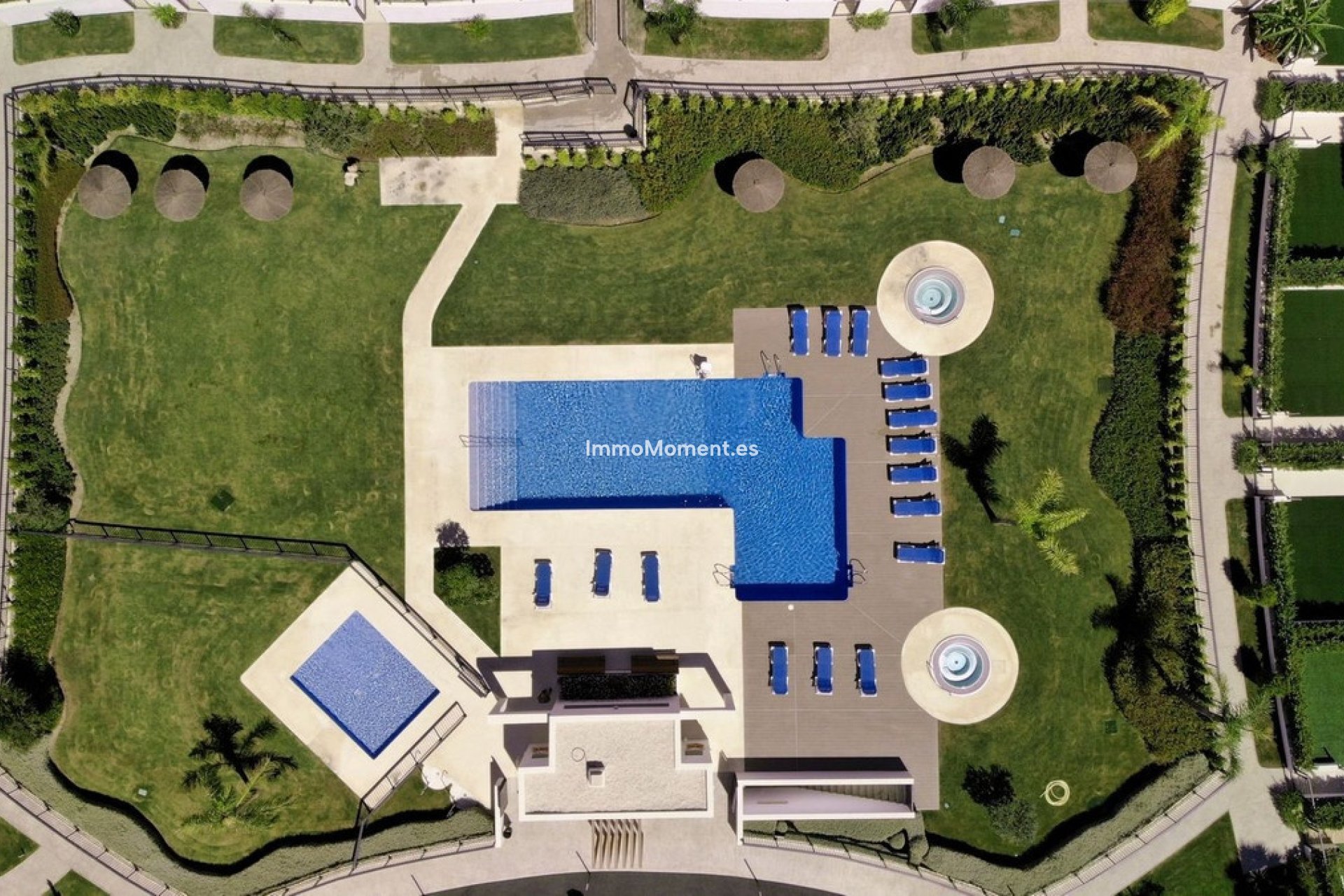 Resale - Apartment - Estepona - Bel Air