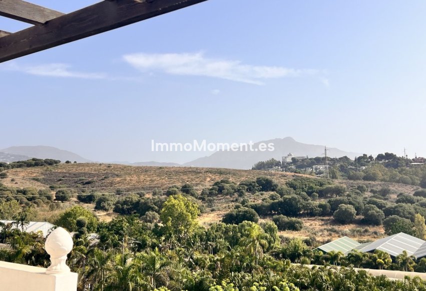 Resale - Apartment - Estepona - Bel Air