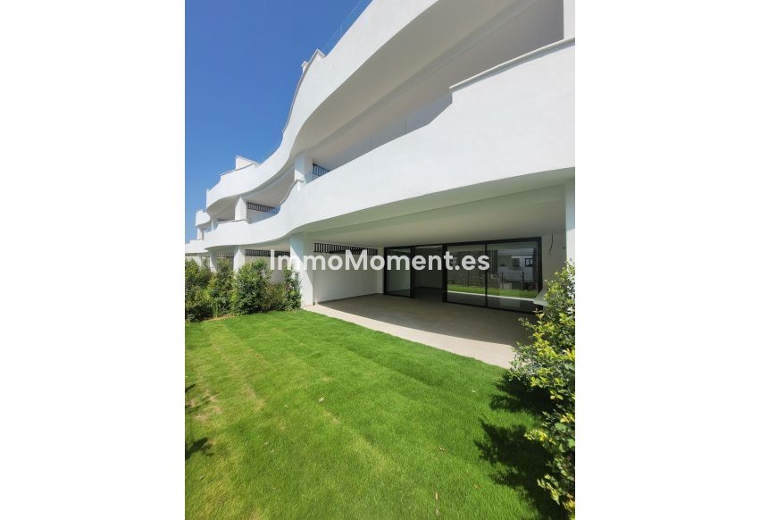 Resale - Apartment - Estepona - Bel Air