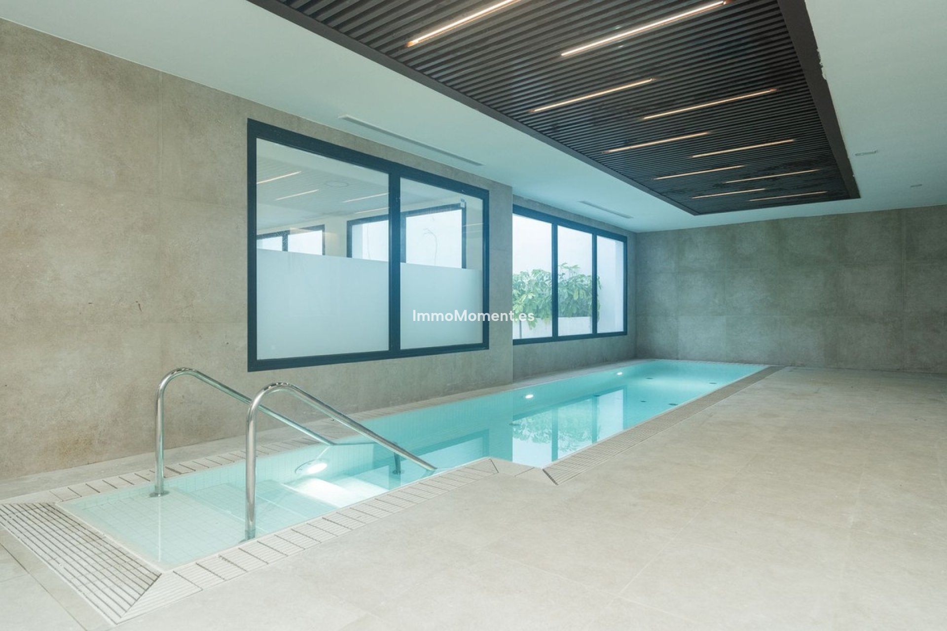 Resale - Apartment - Estepona - Bel Air