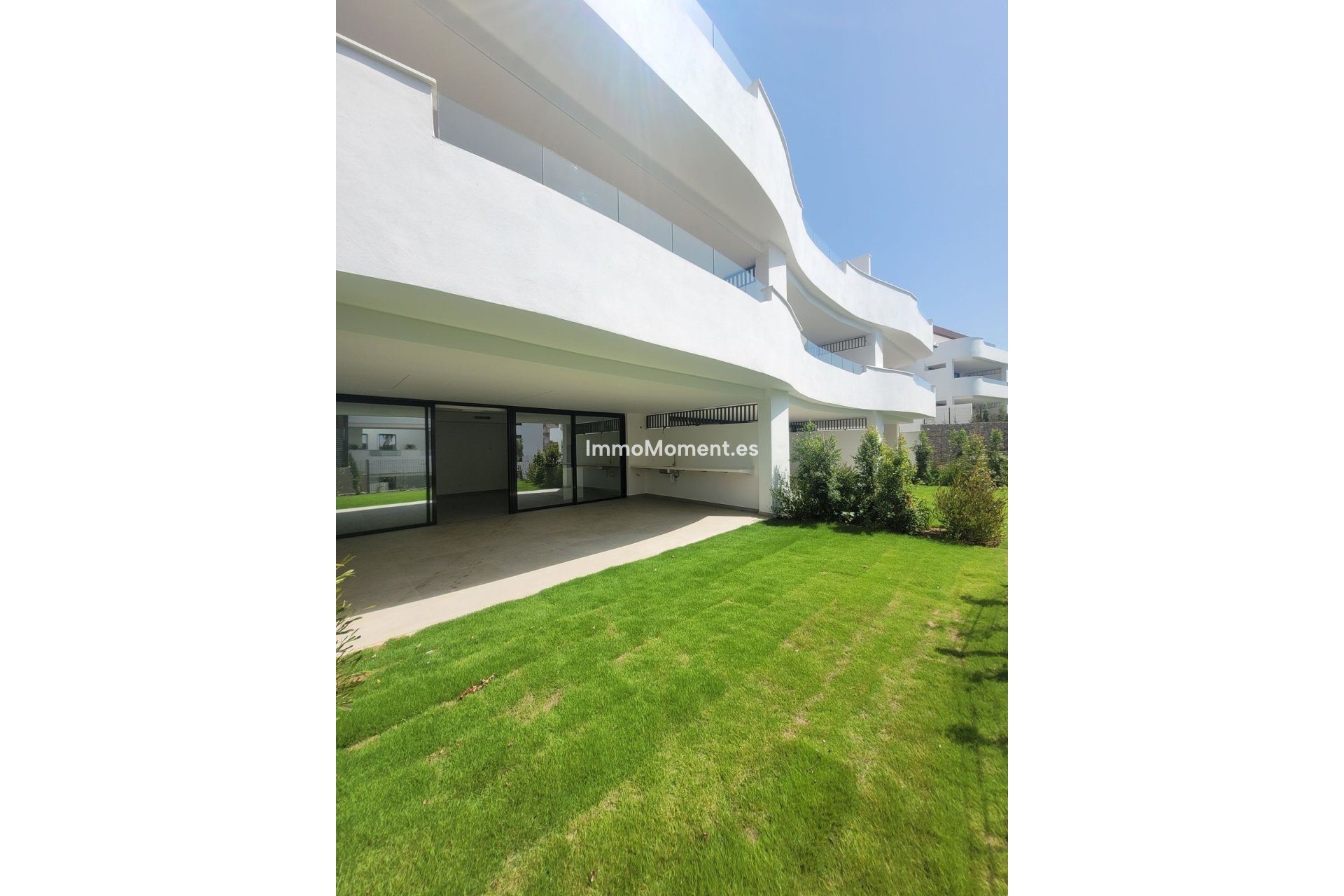 Resale - Apartment - Estepona - Bel Air