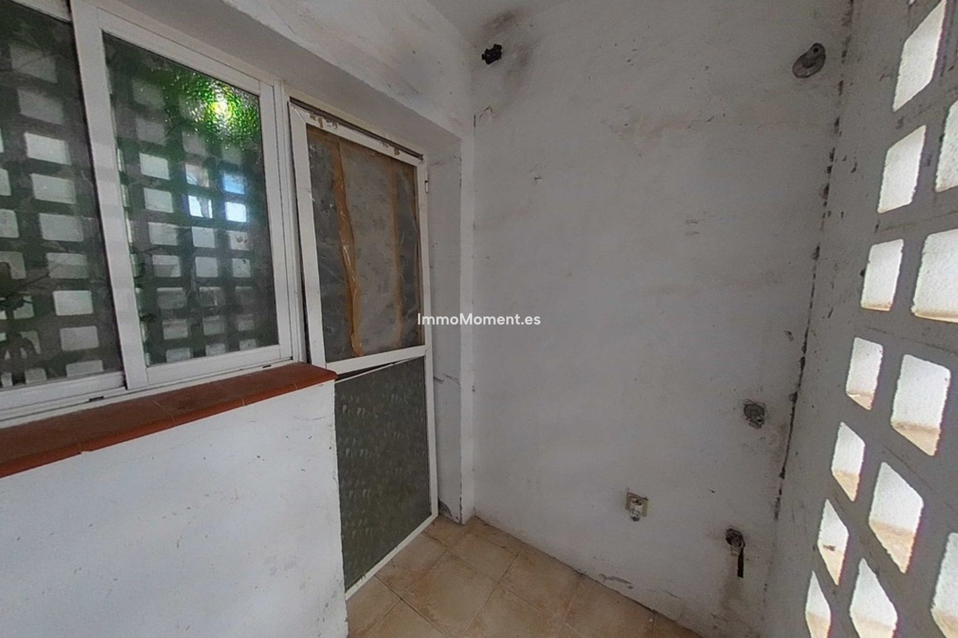 Resale - Apartment - Estepona - Bel Air