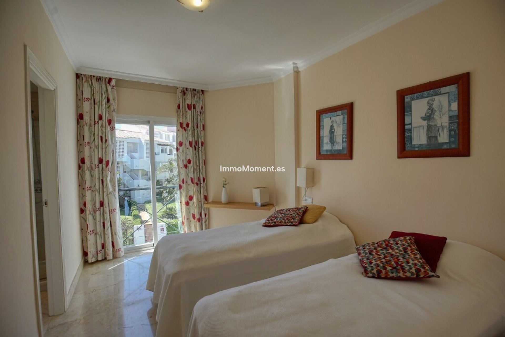 Resale - Apartment - Estepona - Bel Air