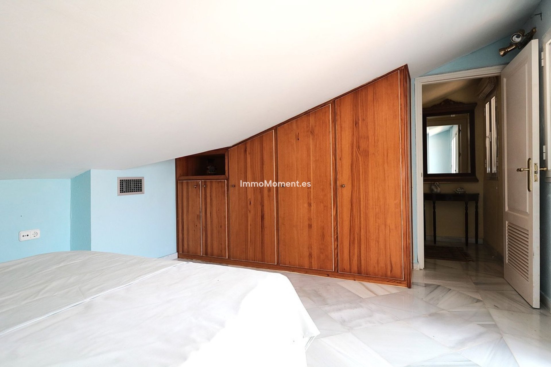 Resale - Apartment - Estepona - Bel Air