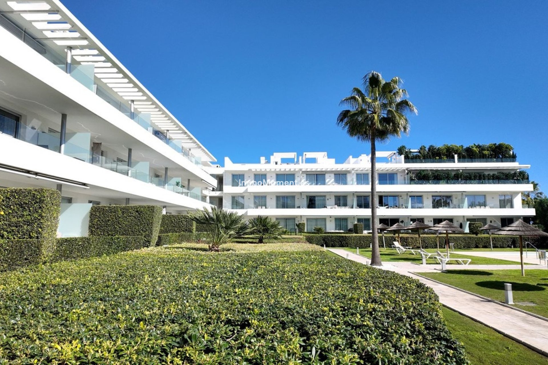 Resale - Apartment - Estepona - Bel Air
