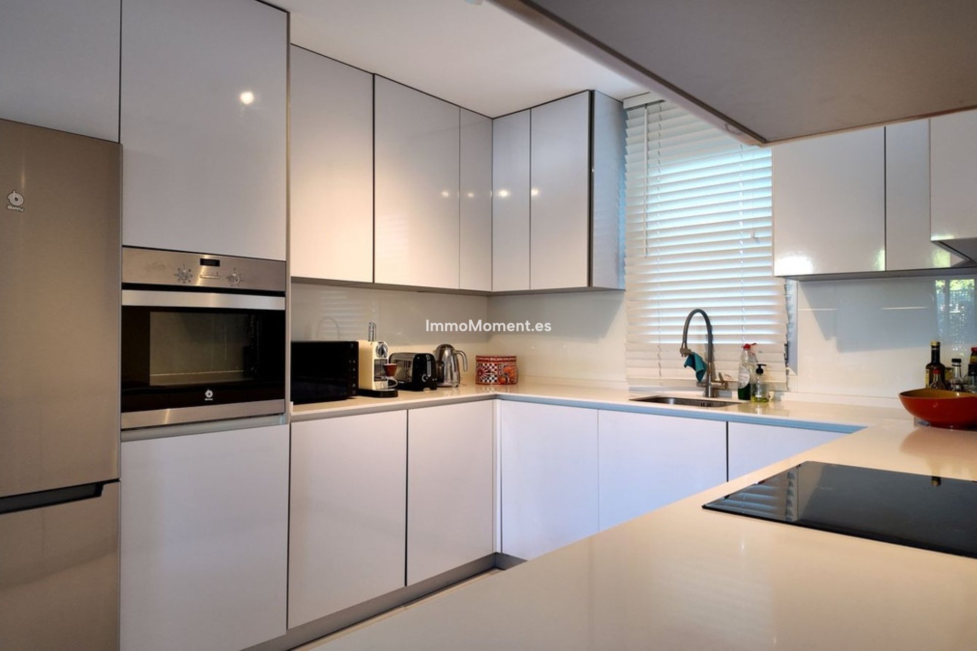 Resale - Apartment - Estepona - Bel Air