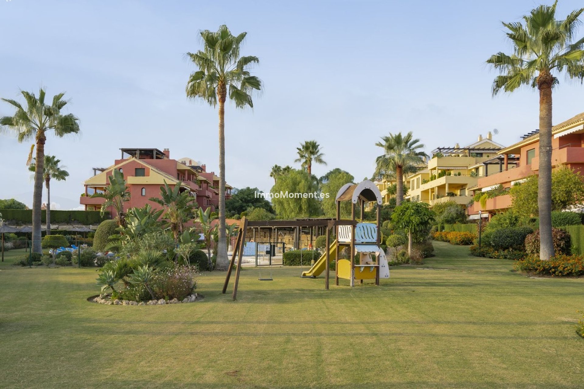 Resale - Apartment - Estepona - Bel Air